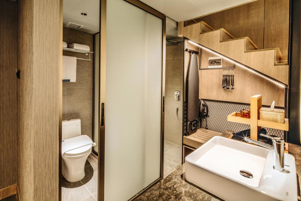 The Botanica Sanctuary Hotel Puncak Exterior photo Bathroom