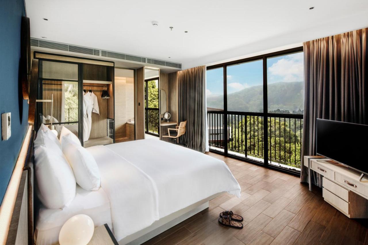 The Botanica Sanctuary Hotel Puncak Exterior photo Deluxe Room